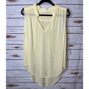 🌱Cloth & Stone Yellow Sleeveless Hi-Lo top Size L